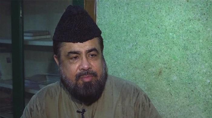 Ruet-e-Hilal Committee revokes Mufti Qavi’s membership