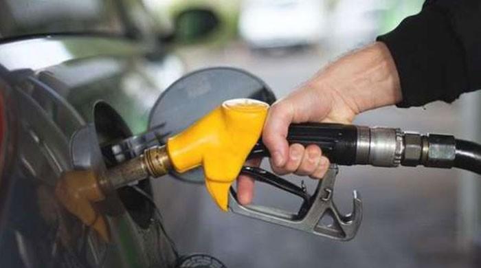 Govt maintains prices of petroleum products