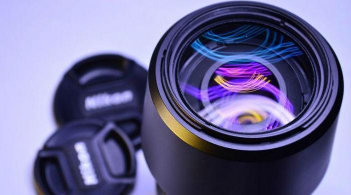 Samsung, Caltech create ultra-thin camera lens for smartphones