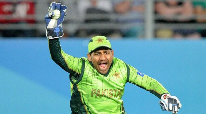 Sarfraz Ahmed returning home to be with ailing mother: sources