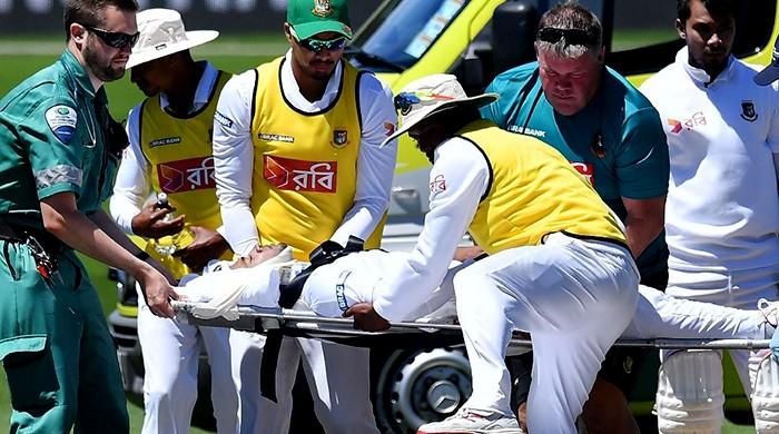Bangladesh captain Mushfiqur cleared after head blow