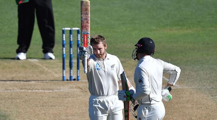 Kane century fires New Zealand to stunning win over Bangladesh