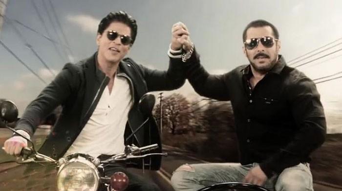 Your Karan-Arjun have arrived: Salman, Shah Rukh reunite on Big Boss 10