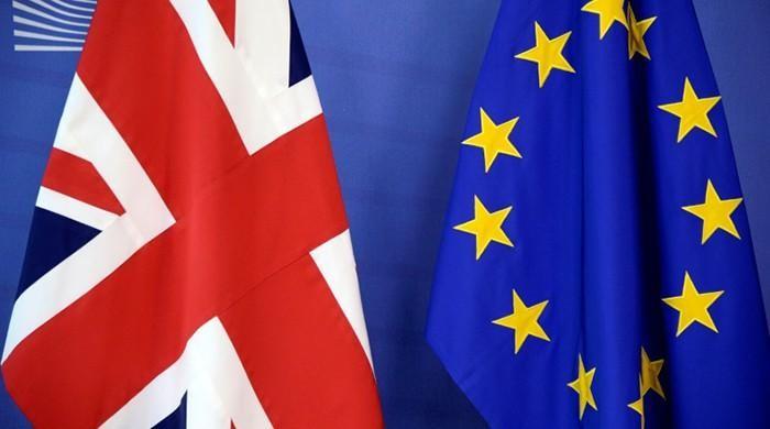 British banks' optimism hits crisis-era low on Brexit uncertainty
