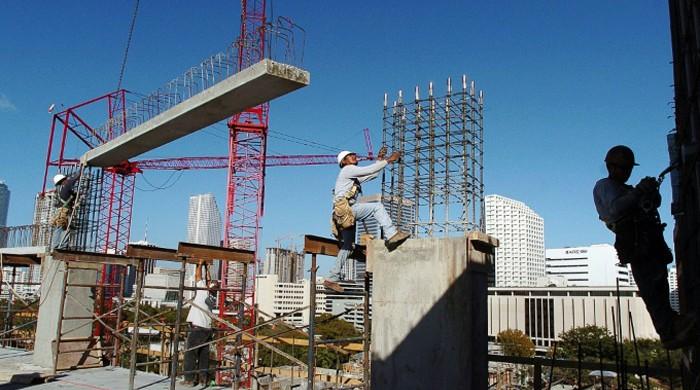 US economy posts slowest growth since 2011