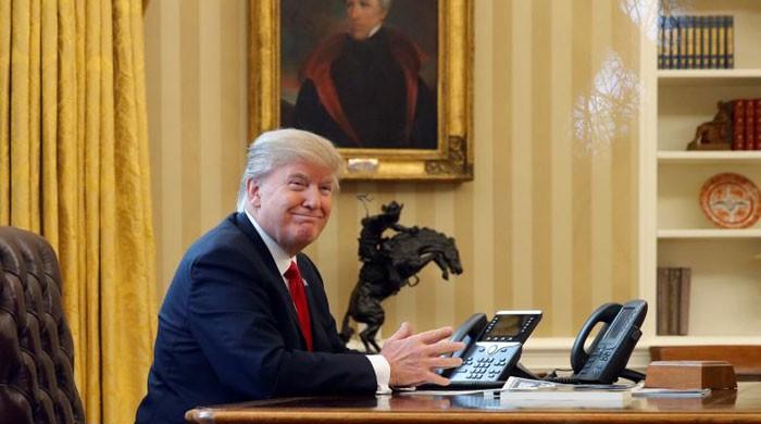 Nearly 1 million sign petition to cancel Trump's UK visit