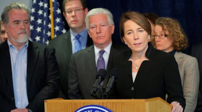 Challenges to Trump's immigration orders spread to more US states