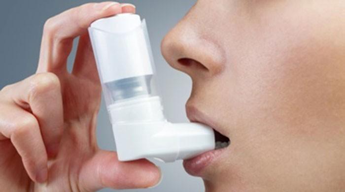 Dusty winds in Karachi increase Asthma cases