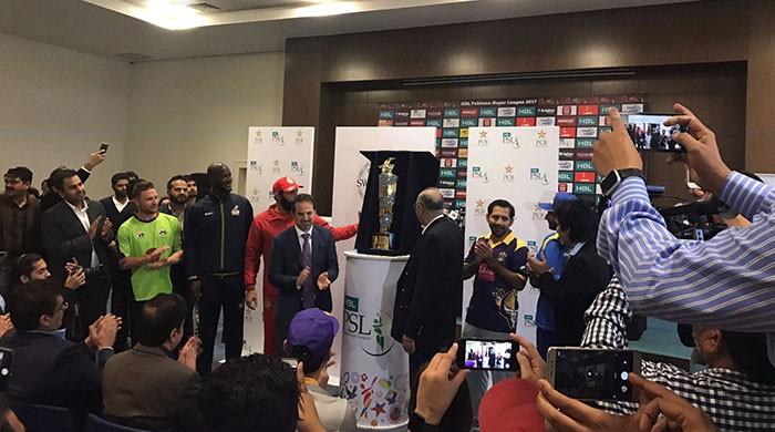 PSL 2017 trophy unveiled in Dubai