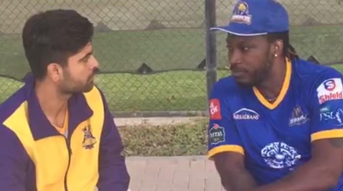 Taking Inspiration: Shahzad spends time with Chris Gayle