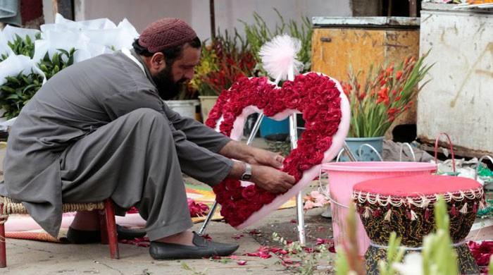 Forbidden love: Valentine's Day banned for some in Asia