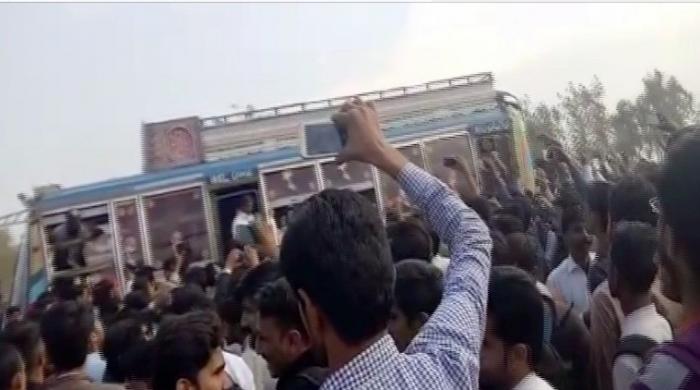 Student killed after being hit by Sindh University bus in Jamshoro