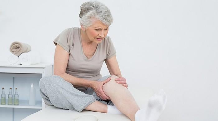 Weak thigh muscles tied to knee osteoarthritis in women