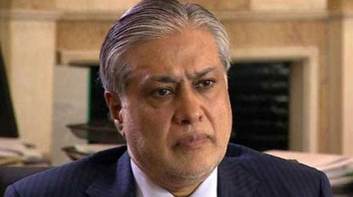 Dar contacts political leaders over military courts' extension