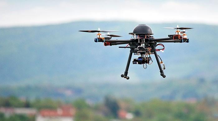 UAE grapples drones after airport closures