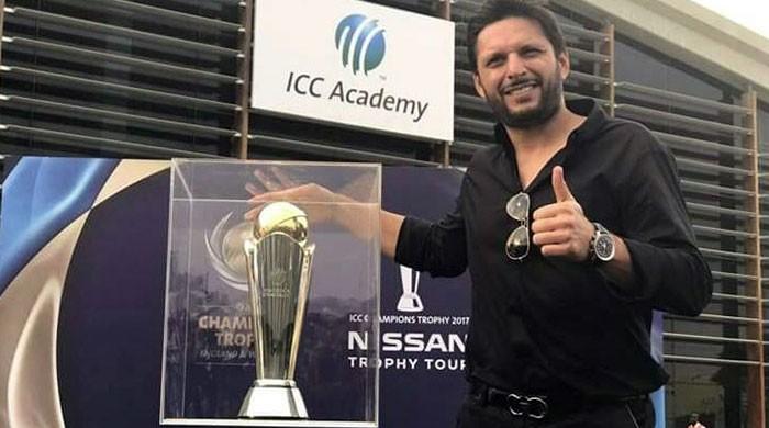 Afridi unveils ICC Champions Trophy