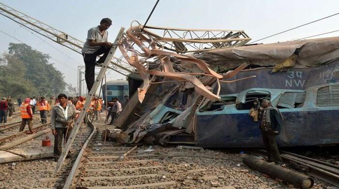 India´s Modi hints at Pakistani hand in deadly rail crash