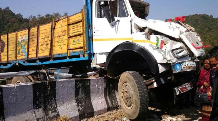 16 churchgoers die in road accident in northeast India