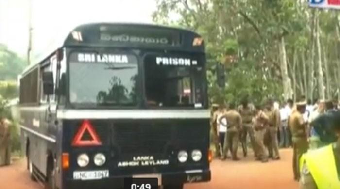 Sri Lanka prison bus shooting kills seven: police