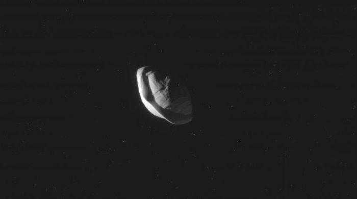Discover Pan, Saturn’s ravioli shaped moon