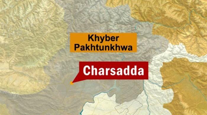 Firing on census team injures policeman in Charsadda Firing on census team injures policeman in Charsadda