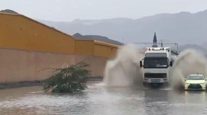 Rain, thundershowers expected in UAE