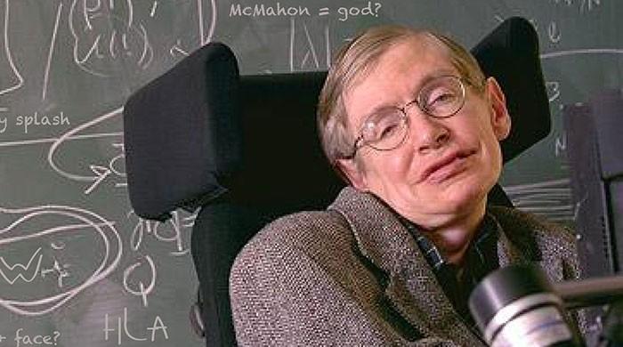 Stephen Hawking appears as hologram in Hong Kong