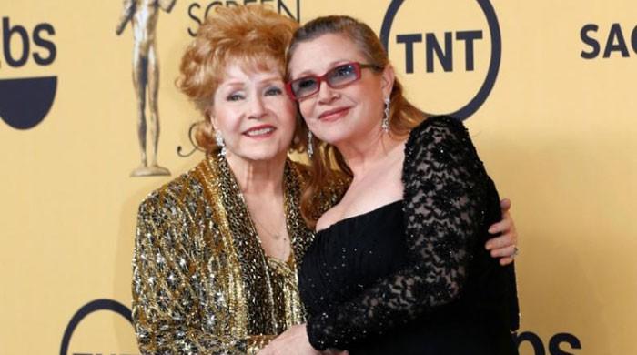Carrie Fisher, Debbie Reynolds remembered at public memorial service