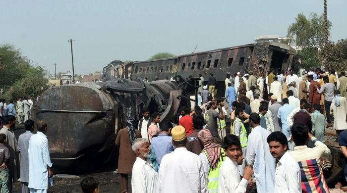 Sheikhupura train accident: Probe reveals oil tanker’s axle malfunctioned