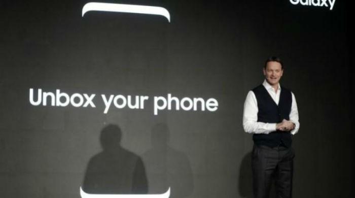 Samsung launches Galaxy S8
