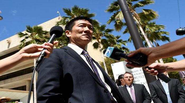 Federal judge in Hawaii extends court order blocking Trump travel ban