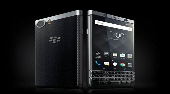 BlackBerry narrows loss amid focus on services