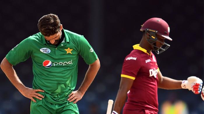 Lewis-inspired Windies crush Pakistan in 3rd T20