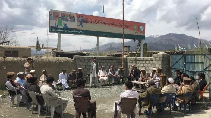 Tribal elders demand reopening of Pak-Afghan border for transport