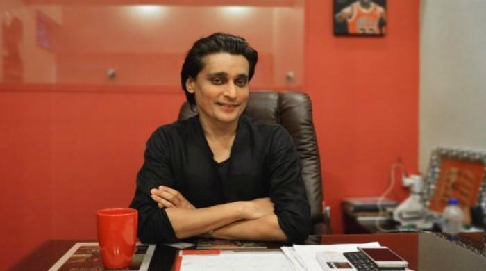 Sahir Lodhi blasts bloggers for criticising movie