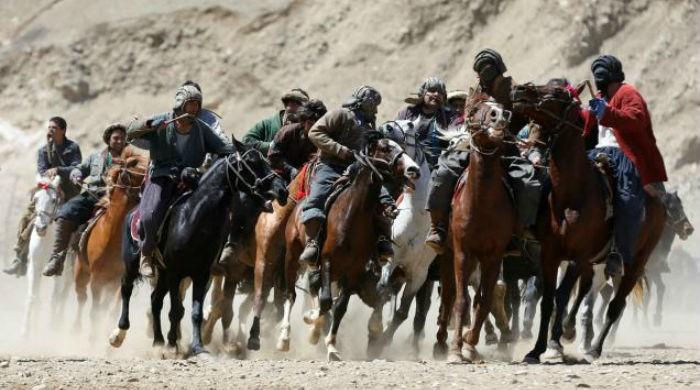Traditional 'goat pulling' sport outlasts Afghan wars, politics