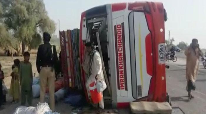 Four killed as coach overturns in Jamshoro