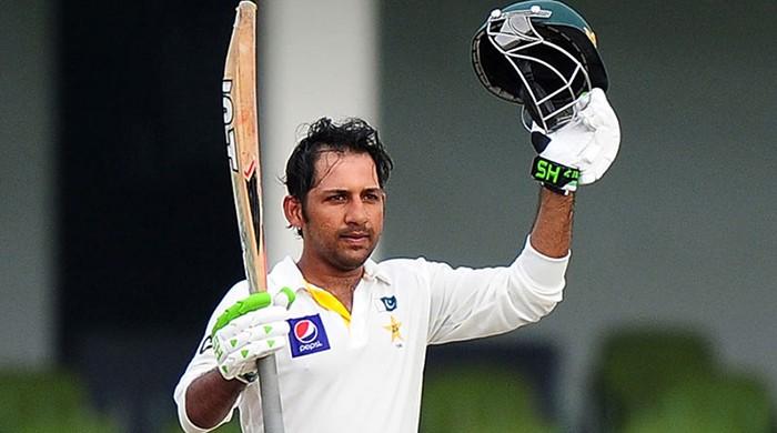 Miandad wants Sarfraz as Test skipper