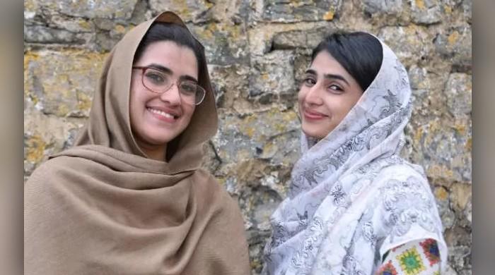 Girls shot along with Malala head to Edinburgh University