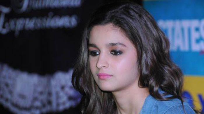 Alia Bhatt fires bodyguard after being afraid of his drunken state