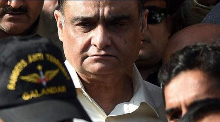 Dr Asim files FIR, fears his life's under threat Dr Asim files FIR, fears his life's under threat
