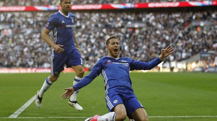 Hazard fires Chelsea into FA Cup final