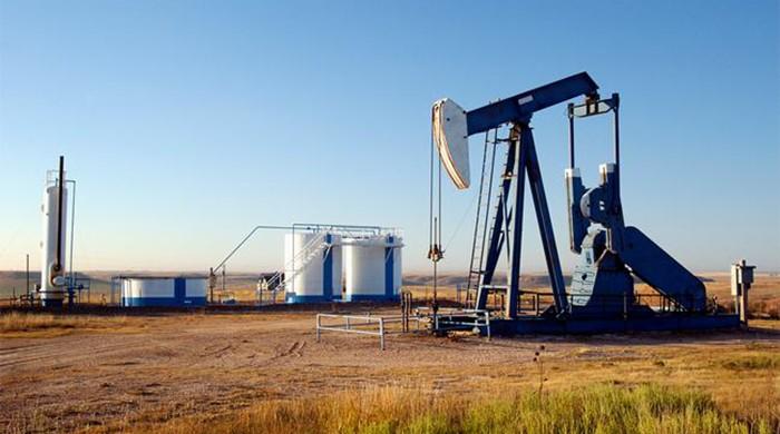 Oil recovers some lost ground, but market under pressure