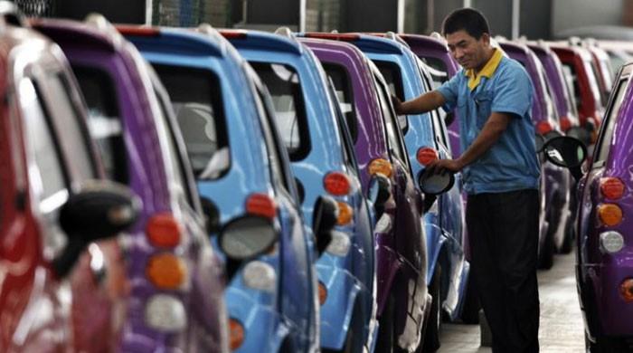 China targets 35 million vehicle sales by 2025, NEVs to make up one-fifth