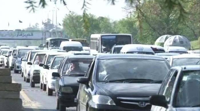 Electronic ID devices become new costly hassle for Islamabad commuters