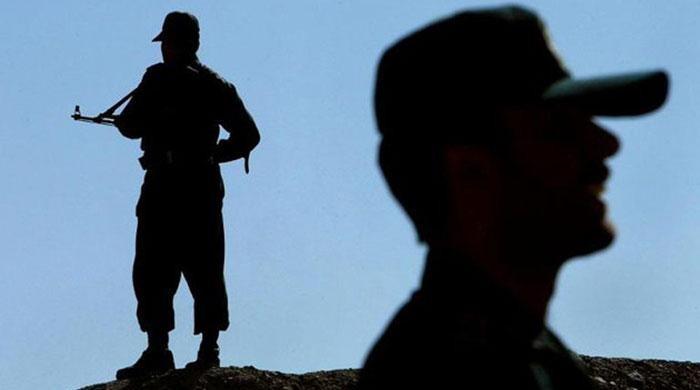At least 8 Iran guards dead in clash near Pakistan border