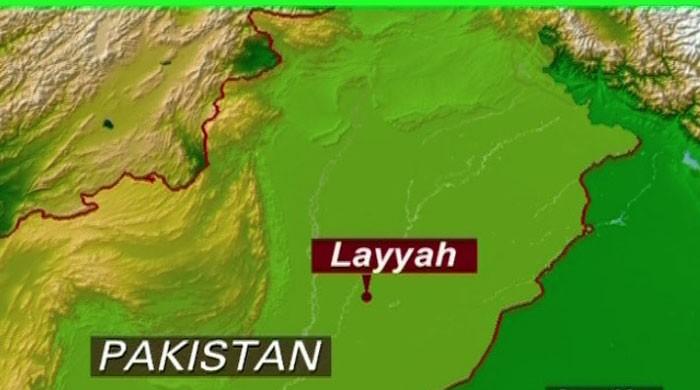 Man poisons himself, five children to death in Layyah