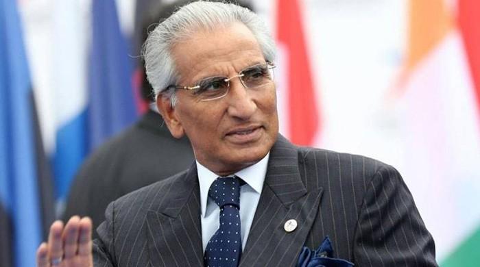 Dawn Leaks: PM withdraws portfolio of Tariq Fatemi