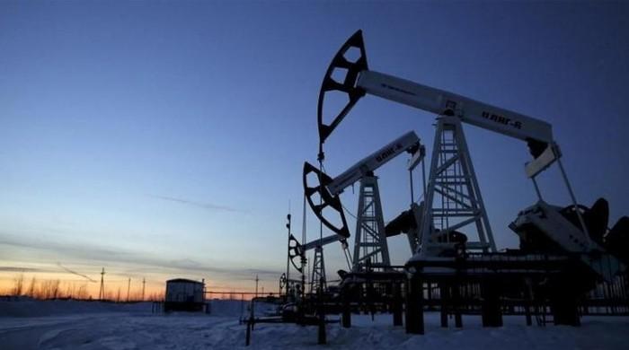Saudi Arabia may cut June light crude prices to nine-month low