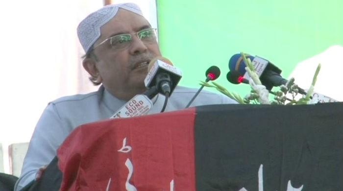 'PM Nawaz must step down before formation of Panama JIT'